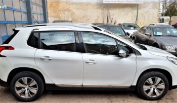 Peugeot 2008 1.6 e-Hdi 115 Ch BVM6 ALLURE complet